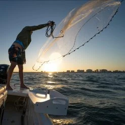 SeaSucker Large Cutting Table -